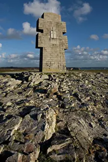 Pointe: Pointe Pen Hir monument WW II, Brittany, France