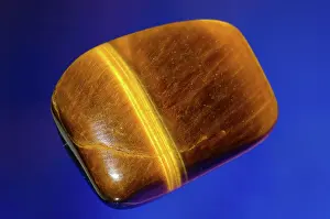 Dioxide: Polished Tigereye