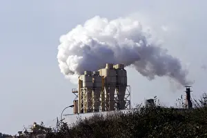 Chimneys: Pollution - Factory chimneys & smoke