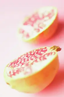 Punica: Pomegranate, Punica granatum, Studio shot of fruit