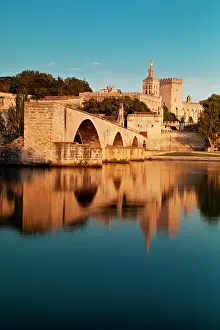 Benezet: Pont St Benezet over River Rhone with Palais