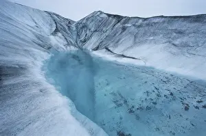 Kluane: Pool on Lowell Glacier