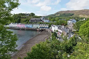 Portree: Portree Harbour - Isle of Skye - Scotland