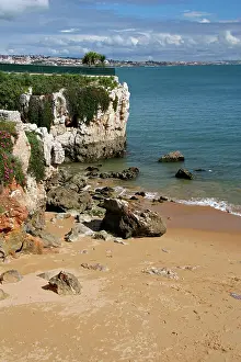 Praia: Portugal, Cascais. Praia da Rainha, a beach