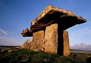 Cultures: Poulnabrone Dolmen, County Clare, Ireland, Europe