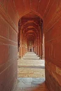 Pradesh: Prayer hall, Dargah (Jama Masjid) mosque
