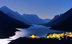 Moonlight: Prince of Wales Hotel and townsite in Waterton