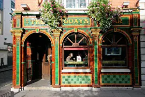 300517: Pub at Temple Bar district, Dublin, Leinster