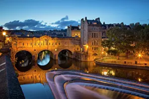 Features: Pulteney Bridge over River Avon, Bath, Somerset
