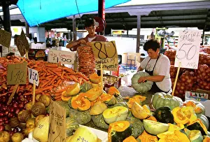 Melbourne: Queen Victoria Market fruit and vegetables Melbourne