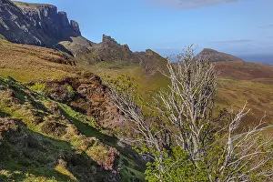 Trotternish: Quiraing - view from the mountain of Quiraing in