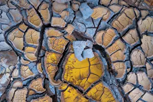Cracked: R&, xdbe0;Tinto - Red River, Sierra Morena, Gulf