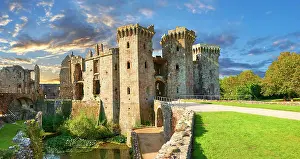 Ages: Raglan Castle, Castell Rhaglan, late medieval castle