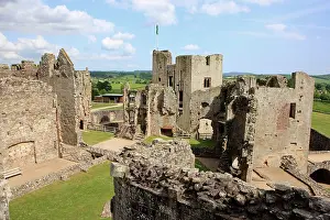 Monmouth: Raglan Castle Ruins