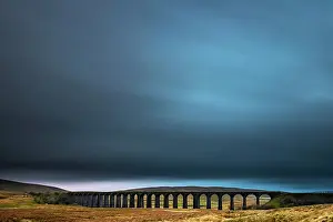 Viaduct: Railway bridge, Ribblehead viaduct in autumn landscape