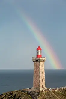 Lines: Rainbow over the Cap Bsar lighthouse, Pyrsnses-O