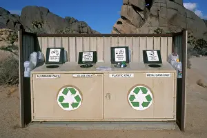 Roadside: Recycling Bins
