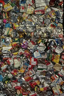 Cans: Recycling Metal Cans