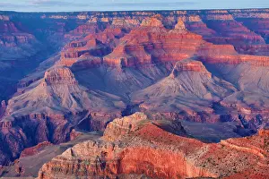250119: Red rock of the Grand Canyon seen from the South