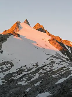 Alpen: Reichenspitz mountain range in the Zillertal