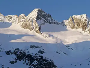 Reichenspitz: Reichenspitze mountain range (Zillertertal
