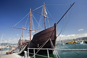 Models: Replica of Columbus sailing ship Pinta in harbour