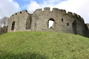 Paul Felix: Restormel Castle the 13th century circular keep