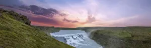 Picturesque: Reykjavik, tour to scenic Gullfoss Falls