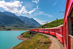 Company: Rhaetian Railway, Bernina Express at Lago Bianco