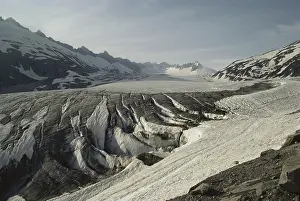 Cirque: Rhone Glacier