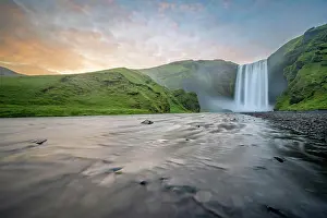 Exposure: ric, atmospheric light, attraction, Blurred Motion, cascade, dese