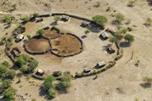 Rift: Rift valley at Lake Magadi in Kenya