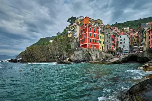 Spezia: Riomaggiore village popular tourist destination