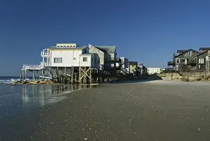 Levels: Rising Sea Levels Threaten Beachfront Houses
