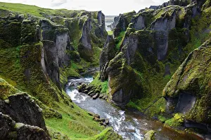 Fjadrargljufur: River Fjadra, Fjadrargljufur gorge, Iceland, Europe
