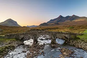 Skye: River Sligachan with old stone bridge, Cuillin M
