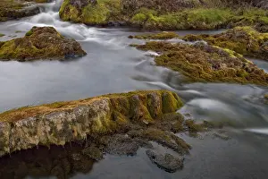 Shutter: River in vulcanic landscape
