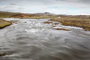 Shutter: River in vulcanic landscape