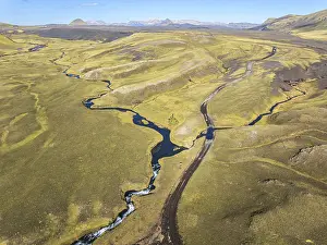 Roads: Road F232 Oldufellsleid, ford at waterfall of river blafjallakvisl