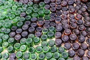 Glass: ROCAMBOLE GARDENS