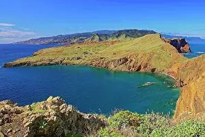 Portuguese: Rock Bay, East Coast, Atlantic Ocean, Nature Res