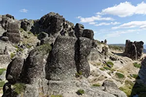 Serra: Rock formation below the Torre, Serra da Estrela