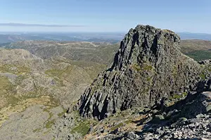 Serra: Rock formation below the Torre, Serra da Estrela