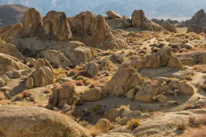 Alabama: Rock Formations in Alabama Hills