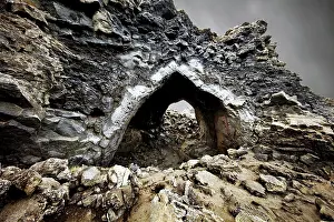 Myvatni: Rock gate in lava rock, Dimmuborgir National Park