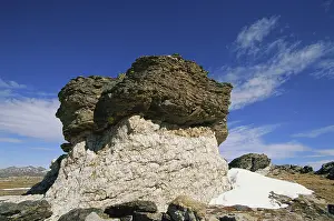 Schist: Rock Pedestal in Colorado