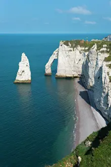 Upper: Rocky coast, cliffs, chalk cliffs, Porte d'Aval
