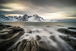 170422: Rocky coast near Vareid, Flakstadoya, Lofoten, Norway