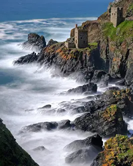 Mine: Rocky coast with ruins, former mine, old tin mine