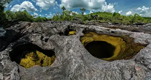 Meta: rocky river bed with pools, Cano Cristales, Serrania